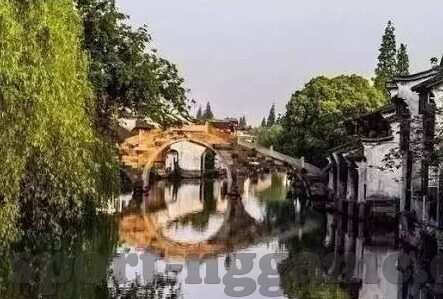 足球竞采比分直播-足球竞彩比分直播，球迷的狂欢盛宴，还是理性参与的智慧游戏？